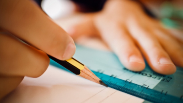 Studiare bene a scuola significa avere la felicità?