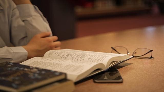 Omelia per oggi: si può entrare nel regno senza l'opera di Dio finale?