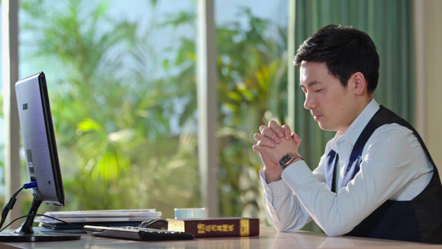 Perché prego spesso Dio ma Dio non mi ascolta